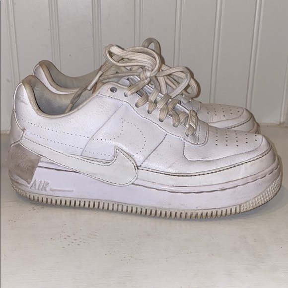 trendy air force 1